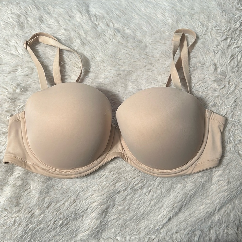 NWOT Nude VS Pink Bra